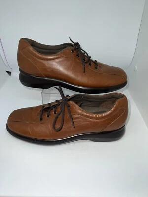 Munro American Women's Brown Leather Lace Up Oxford Shoes Made in USA Size 7N - Image 1 of 4