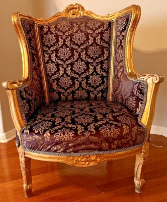 Silla Hollywood Glamour Estilo Luis XV Ala Dorada (B) Terciopelo Damasco Púrpura Años 60 Foto 1 de 4