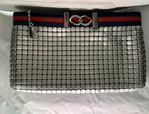 Vintage Whiting & Davis Pewter Silver Mesh Clutch Purse W/ Blue, Red Trim 1970’s - Picture 1 of 4