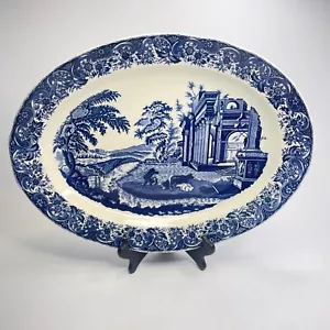 Piatto Bovini Vintage Blu Transferware 18” x 14” con Agricoltori e Scena Castello - Foto 1 di 8