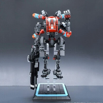 MOC: Titanfall 2 Viper's Northstar Titan Mech Model with Jump Jets 768 Parts  - Image 1 of 4