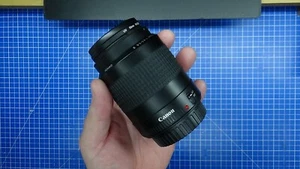 Canon Zoom EF 80-200mm for Canon DSLR Cameras - Picture 1 of 9