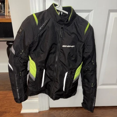 SHIMA Mesh Pro 2.0 Motorcycle Jacket In Black and Green SM USED in Great Shape  - Image 1 of 4