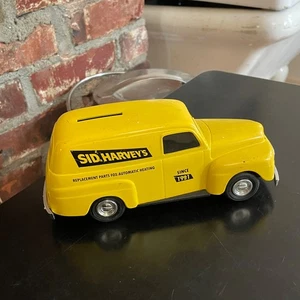 7" Sid Harveys gelbe Verkleidung Retro Ford LKW seit 1931 mit Schlüssel Briefbeschwerer Bank - Bild 1 von 4