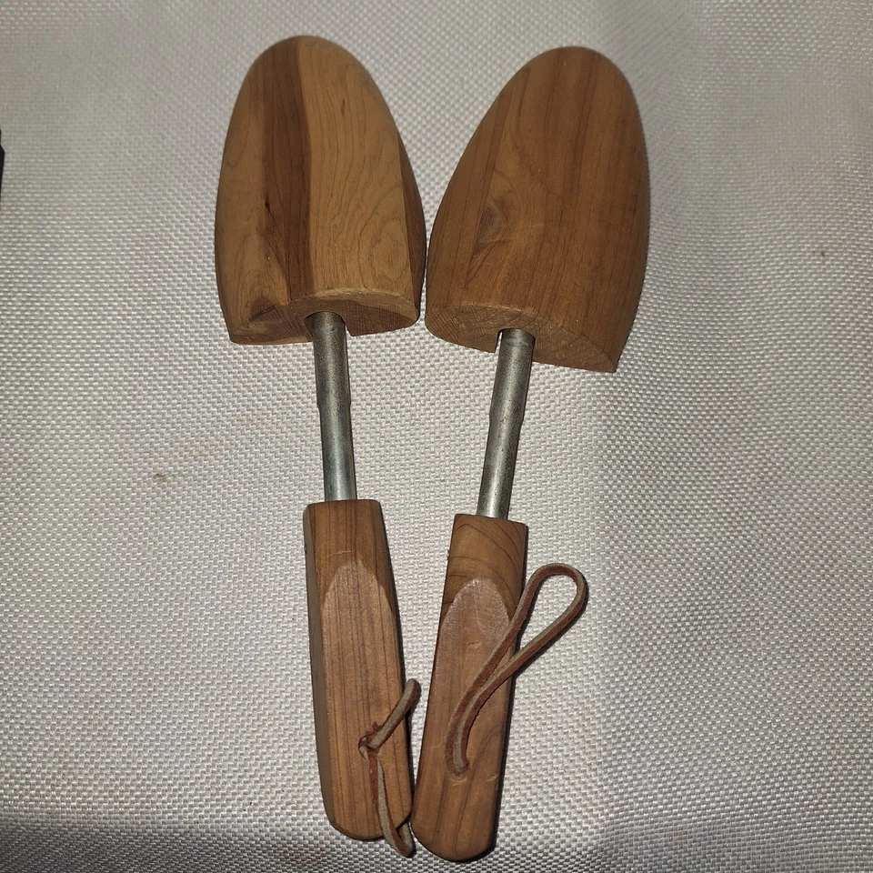 Árboles de zapatos de madera maciza vintage ajustables tamaño 11-12"" dos insertos para zapatos Foto 1 de 2