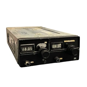 SISTEMA DE NAVEGACIÓN/COMUNICACIÓN BENDIX/KING KX 170B P/N 069-1020-00 - SOLO PARA PIEZAS/NÚCLEO - Imagen 1 de 6
