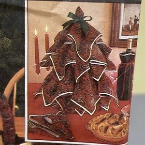 UNCUT Vintage 1985 Simplicity 7024 316 Christmas Table Bun Warmer Basket Bottle - Picture 1 of 12
