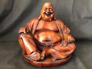 GOOD LARGE CHINESE HAND CARVED WOODEN LAUGHING BUDDHA FIGURINE.