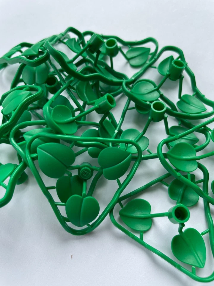 LEGO-NUEVO- #6255 VERDE-PLANTA FLOR TALLO 1 X 1 X 2/3 CON 3 HOJAS-3 PIEZAS Foto 1 de 1