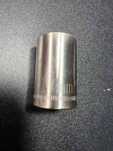 Craftsman USA 1/2” Drive Socket Metric 17mm Series G2 44237 - Picture 1 of 6