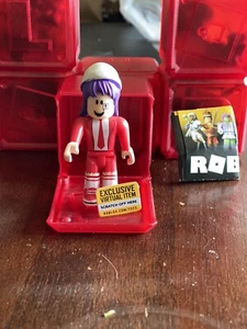 Roblox Series 5 Red Celebrity Roblox High School 2 Girl Mascot & Code - Picture 1 of 1