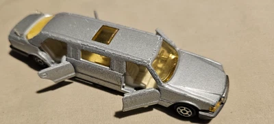 复古 Majorette 凯迪拉克弹力豪华轿车 #339 灰色压铸汽车 — 第 1/4 张图片