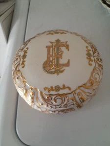 Antiguo T&V Tressame & Vogt Limoges pintado a mano con cuentas doradas tocador caja tarro - Imagen 1 de 8