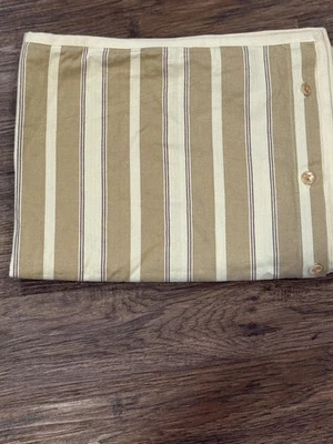 Lauren Ralph Lauren Almohada Falsa Rayas Espiga Estándar Cierre Botón Bronceado Foto 1 de 4