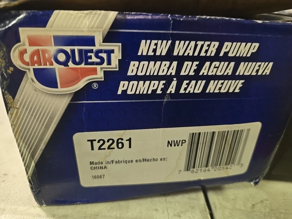 Bomba de água do motor CarQuest T2261 para Kia Sorento 2003-2006 - Imagem 1 de 1