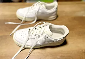 Nike Women's Air Force 1 Low '07 White Shoes Size - 8 AF1 - Picture 1 of 12