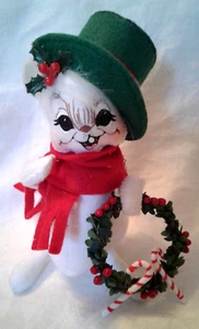 Annalee 2005 weiße Weihnachtsmaus mit Kranz - Bild 1 von 8