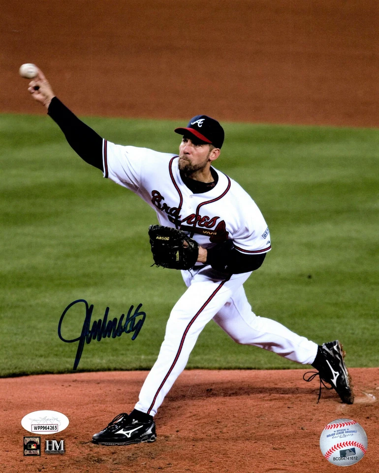 Atl Braves JOHN SMOLTZ Signed 8x10 photo #1 AUTO - HOF - CY - WS CHAMP - JSA - Image 1 of 1