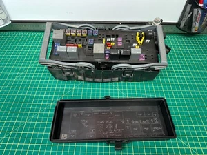 2012 - 2019 Dodge Journey 3.6L Totally Integrated Power Module Tipm 68143314AE - Picture 1 of 9