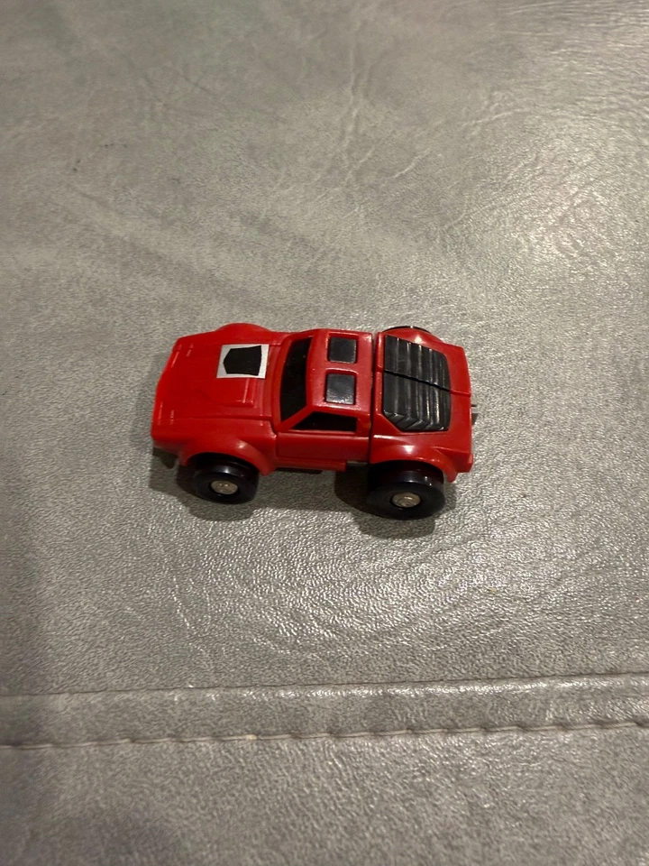 Windcharger RED Minibot 100% Complete Vintage 1984 G1 Transformers Action Figure - Image 1 of 4