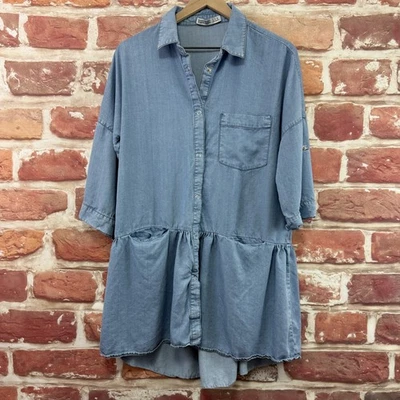 Vestido Camisa Zara Mujer Medio Azul Cambray Denim Alto Bajo Con Botones Foto 1 de 4