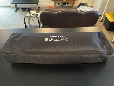 Kit Westcott X-Drop Pro + 3 Fondos (8x13' Negro, 8x8' Gris, 5x7') - Paquete Foto 1 de 4