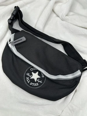 Riñonera bandolera grande de hombro Converse All Star Chuck Taylor Foto 1 de 4
