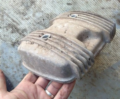 Cubierta de válvula de culata de motor Honda Twinstar CM200 T 1980 tapa de aluminio justa  Foto 1 de 4