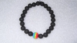 Pulsera de cuentas gay LGBTQ joyería elástica arco iris orgullo lesbiana negra fiesta de lava - Imagen 1 de 3