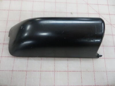 2003-2008 Pontiac Vibe - Roof Rail End Cap (LH Front) - Изображение 1 из 4