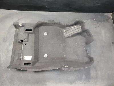 Alfombra suelo delantero izquierdo buick envision 2022 84910834 2021 2023 Foto 1 de 4