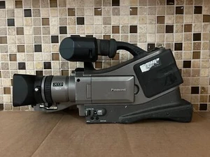 CÁMARA PANASONIC AG-DVC15P - Imagen 1 de 5