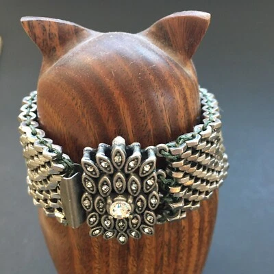 VNTG Hand Made Stainless Steel 360 Hex Nuts Bracelet Center Crystal + 24 Tiny   Foto 1 de 4