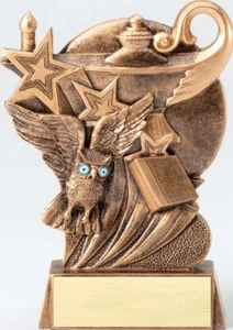Trofeo de educación con lámpara de conocimiento de 5,25" personalizado gratis - Imagen 1 de 2