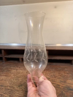 Antique Wheel Cut Oil Lamp Glass Glass Kerosene Lamp chimney Shade Globe Part - Image 1 of 4