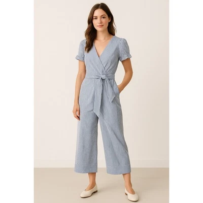 Mono envolvente de popelina de algodón manga volantes a rayas blanco marino J.Crew para mujer 2’s Foto 1 de 4