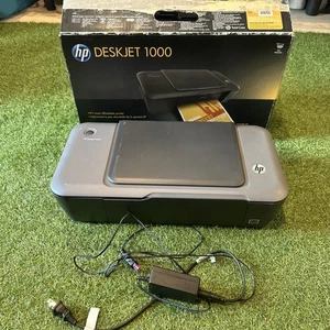 HP Deskjet 1000 J110a Standard Color Inkjet Printer PARTS ONLY INK LEAK w/ Box - Picture 1 of 14