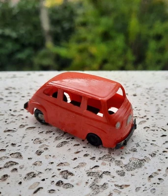 FIAT 600 MULTIPLA APS POLITOYS SISTEMA DEP 1/77 VINTAGE PLASTIC CAR DIPINTA - Immagine 1 di 4