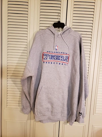 Vintage 90`s  Philadelphia 76ers Puma Gray Embroidered Hoodie Sweatshirt NBA 3XL Cover