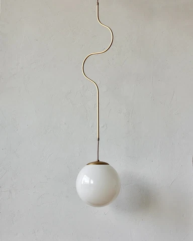 Lostine Lawrence Pendant - NIB Cover