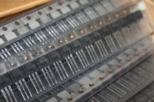 TISP3082 Supresores De Voltaje Transitorio Simétricos Dual TO-220 - 1Pieza(B1) - Picture 1 of 7