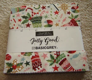 CHRISTMAS 5" MODA charm pack of 42 JOLLY GOOD  basicgrey - Picture 1 of 4