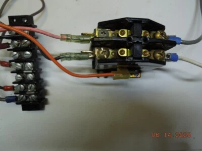 Air Techniques  Dental  Air Compressor Relay 24v  Vacstar Airstar AND OTHERS - Image 1 of 2