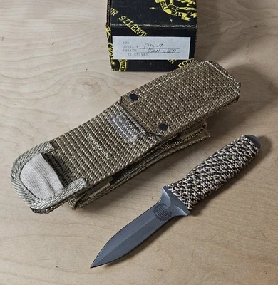 EK PD-7 Dagger Knife With Box And Sheath. Desert Storm Edition CH17 - Image 1 of 4