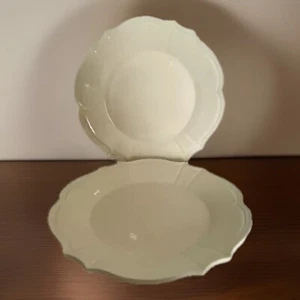 Pier 1 McKenzie Ivory Cream Scalloped Dinner Plates 10 3/4" Set Of 2 Made France - Picture 1 of 6
