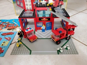 LEGO Town 6385 Fire House-I  Complete W/Box Figures & Instructions - Picture 1 of 17