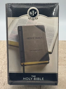 KJV Brown Two-tone Quarter-bound Faux Leather Giant Print King James Bible - Picture 1 of 5