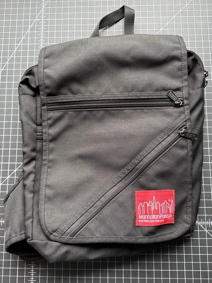 Manhattan Portage 斜挎包吊钩环带调整 - 罕见 — 第 1/4 张图片