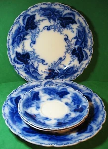 Johnson Brothers Flow Blue Fulton Pattern Lot of 2 Luncheon Plates and 2 Saucers - Picture 1 of 12
