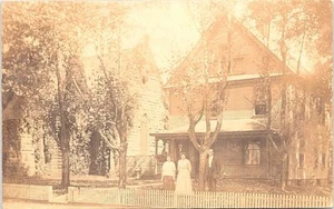 RPPC Fredericksburg Ohio Residence Scene 1917 - Picture 1 of 2